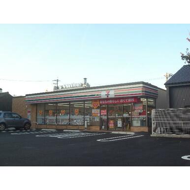 セブンイレブン 名古屋井深町店 距離:170m