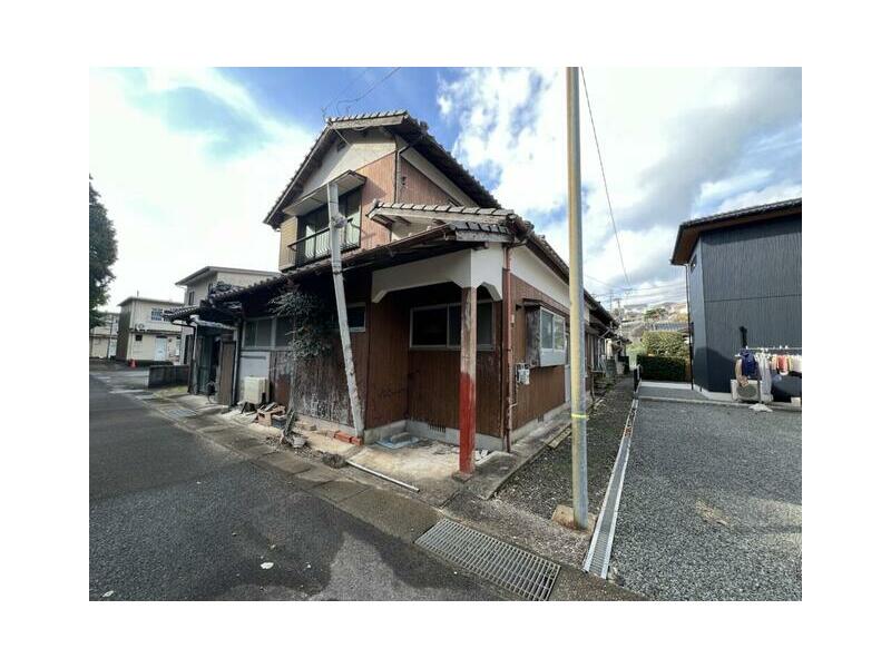 Hyakuzugō, Kawata Town, Higashi-Sonogi District (Kawata Station) 2-story building 5DK