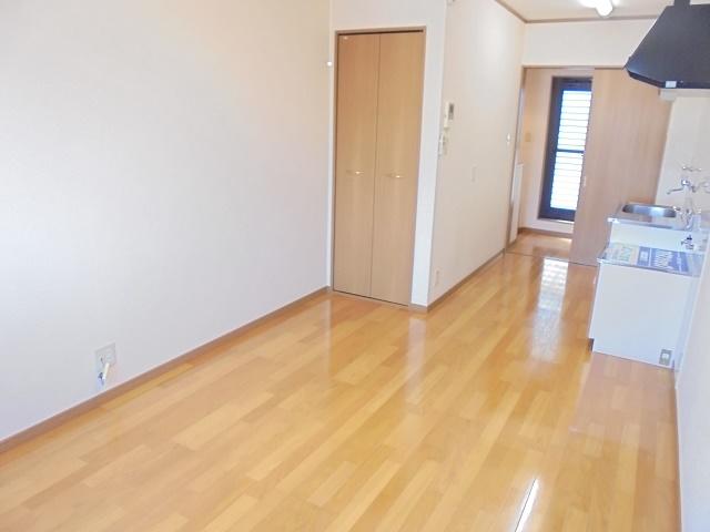 アットホーム プチメゾンｍｋ ワンルーム 提供元 有 フジ宅建不動産 新居浜市の賃貸テラスハウス