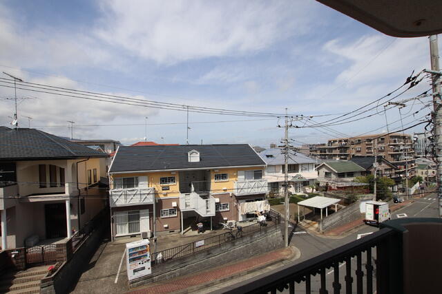 アットホーム 伊勢原市 東大竹２丁目 伊勢原駅 2階 ３ｄｋ 提供元 株 ハウスメイトショップ 相模大野店 伊勢原 市の賃貸マンション