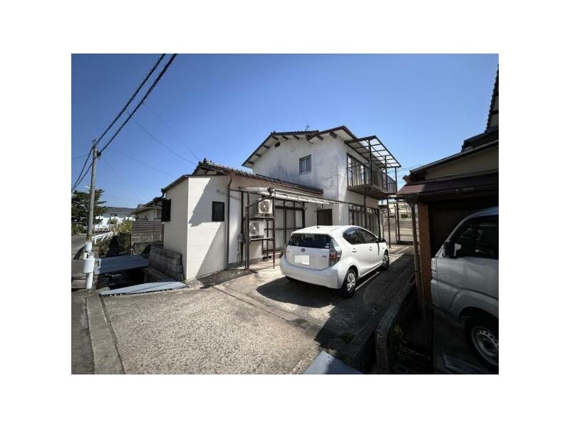 Saga City, Wakakusa 3-chome (Saga Station) 2-story 7DK