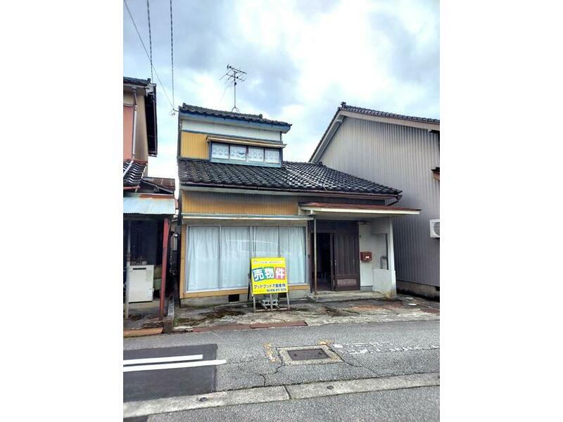 Nakaikawa-gun Kamiichi Town Nishimachi (Kamiichi Station) 2-story 4DK