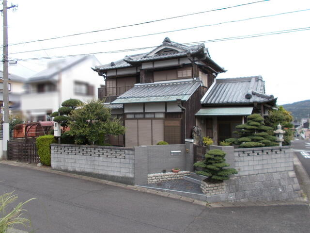 アットホーム 南あわじ市 潮美台１丁目 2階建 ６ｄｋ 南あわじ市の中古一戸建て 提供元 土井商事 株 一軒家 家の購入