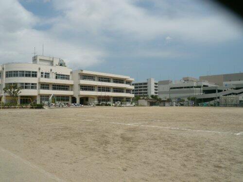 アットホーム 仙台市太白区 長町南１丁目 長町南駅 3階建 ３ｓｌｄｋ 仙台市太白区の新築一戸建て 提供元 株 ニコエホーム 一軒家 家の購入