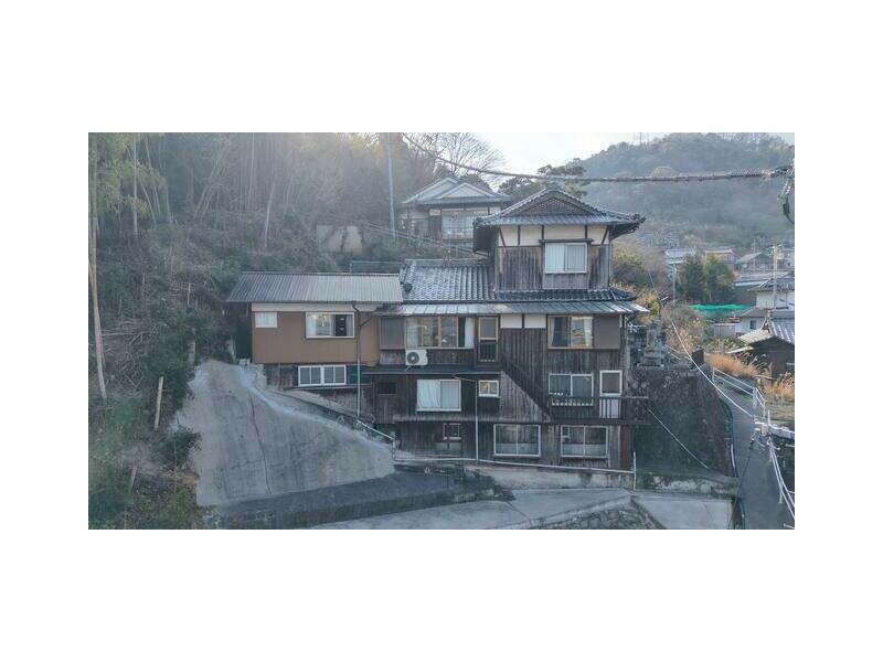 2-story building with basement, 5LDK, 2-chome, Otodo Town, Kure City (Kure Station)