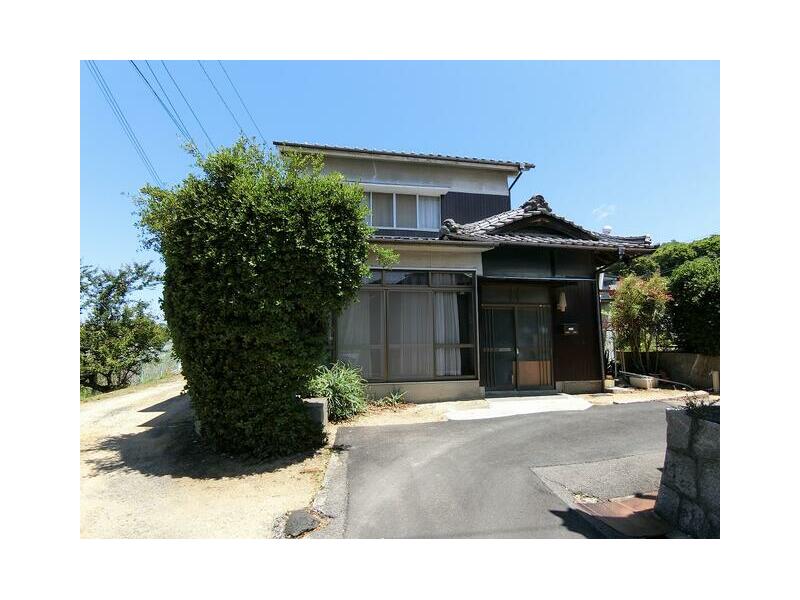 6-chome, Takahama-cho, Matsuyama-city (Takahama station) 2F 5SDK

5SDK 4,960,000 yen