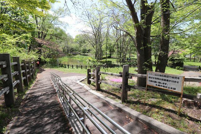 アットホーム 札幌市南区 真駒内泉町１丁目 真駒内駅 2階建 ３ｌｄｋ 札幌市南区の新築一戸建て 提供元 東急リバブル 株 豊平センター 一軒家 家の購入