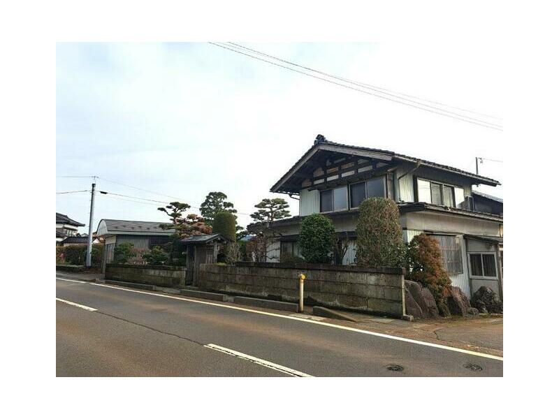 Tsuruoka City, Haguro-cho Noaracho, Kaido-jō (Tsuruoka Station) 2-story building 5SDK
