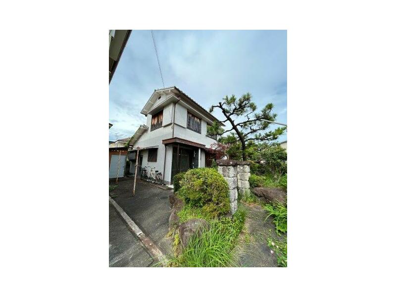 2-story building in Wakayura East 2-chome, Wakayama City (Kimiidera Station), 5DK