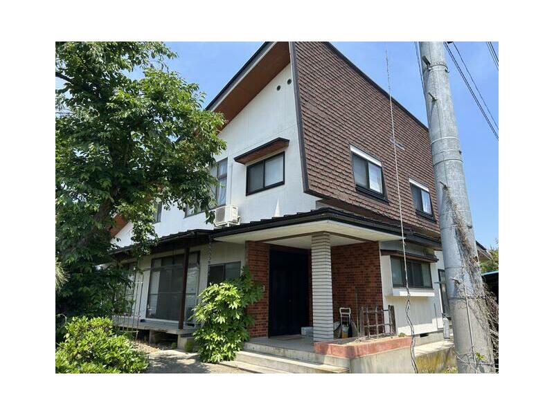 97 minutes on foot from JR Uetsu Main Line "Motodate" Station