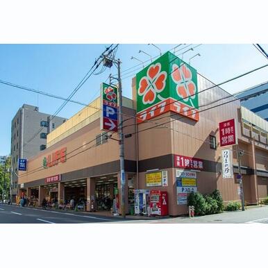 ライフ西大橋店 距離:551m