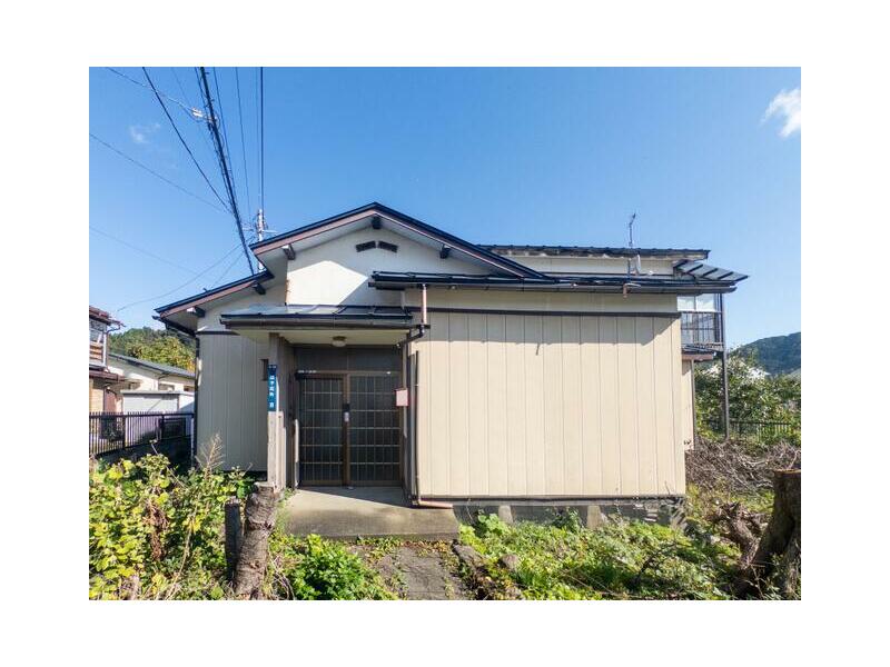 Aizuwakamatsu City, Minami-Sengokumachi (Aizuwakamatsu Station) 2-story building 6DK