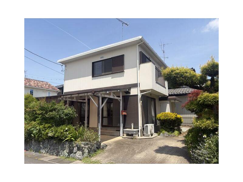 Hanyu City, Minami-Hanyu 4-chome (Minami-Hanyu Station) 2-story 3LDK