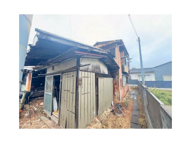 Ome-shi, Ome Nishibuncho 1-chome (Ome station) 2F 3DK

3,000,000 yen