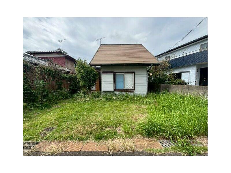 Hitachi City, Higashi-Onuma-cho 4-chome