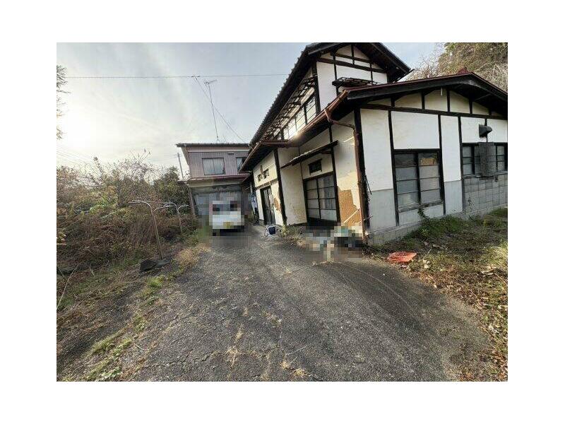 Nihonmatsu City, Nakayamada (Sugita Station) 2-story building 8K