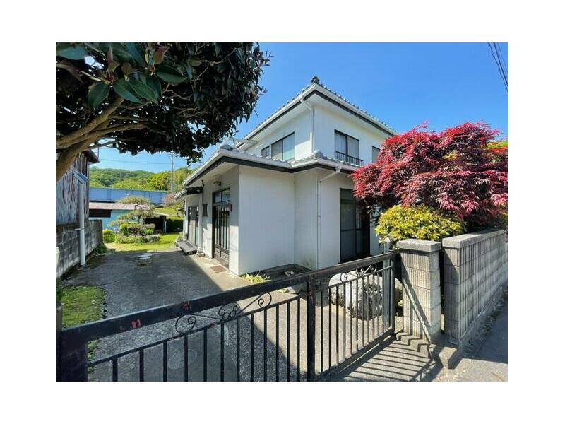 Nasukarasuyama City, Nogami (Karasuyama Station) 2-story building 9DK