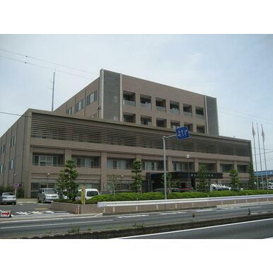 上尾警察署 距離：459m