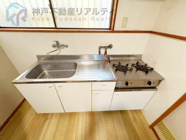 Amagasaki City, Tsukaguchi Honmachi 7-chome (Tsukaguchi Station), 2-story building, 3DK &mdash; photo 4