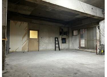 アットホーム】佐藤ビル 1階の貸店舗(提供元:ロジソーコ アットホーム】佐藤ビル 1階の貸店舗(提供元:ロジソーコ