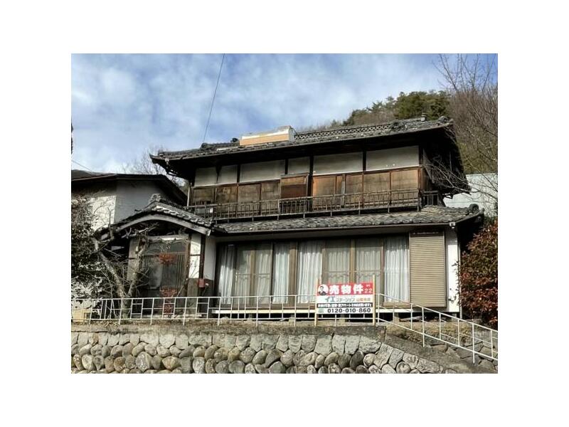 Yamanashi-shi, Yamanashi Mizuguchi (Kasugaicho Sta.) 2F 7DK

1.7 million yen