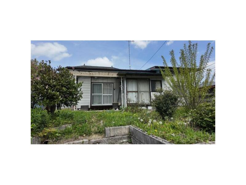 Haga-gun, Haga-machi, Oaza Shimotakanezawa (in front of Haga Town Industrial Park Management Center Station) Single-story building 3K