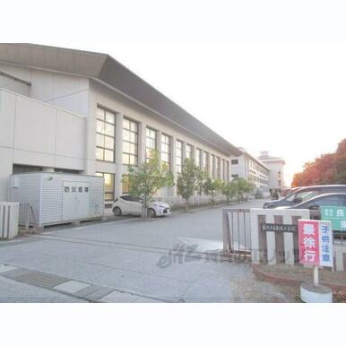 長浜小学校 距離:1,400m