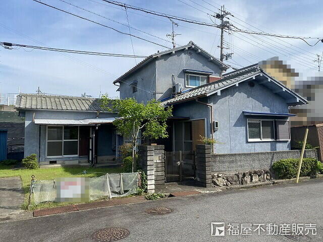 Cheap house for sale in Omihachiman, Shiga
