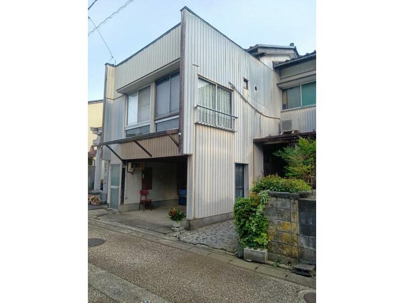 Echizen City, Wakamatsu Town (Takefu Station) 2-story 5DK