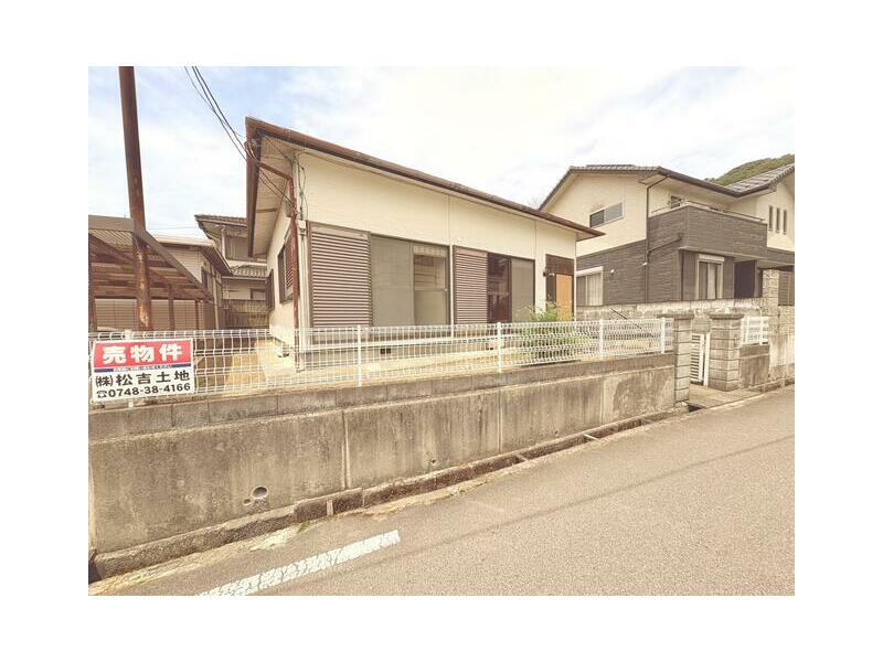 Higashiomi City, Kowakimachi (Taro-bou Miyamae Station) Single-story 3DK