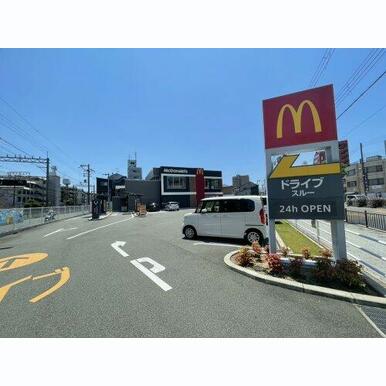 マクドナルド あべの筋遠里小野店 距離:631m