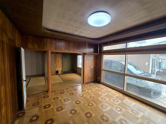 中川郡本別町 南4丁目(利別駅) 2階建 4SLDK 5