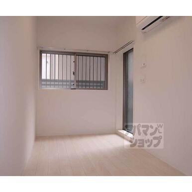 105号室の室内写真です