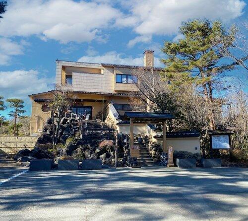 アットホーム】南都留郡鳴沢村 － （河口湖駅 ） リゾート向