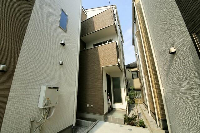アットホーム 川崎市多摩区 登戸新町 登戸駅 3階建 ３ｌｄｋ 川崎市多摩区の新築一戸建て 提供元 明治グループ 高山産業 株 一軒家 家の購入