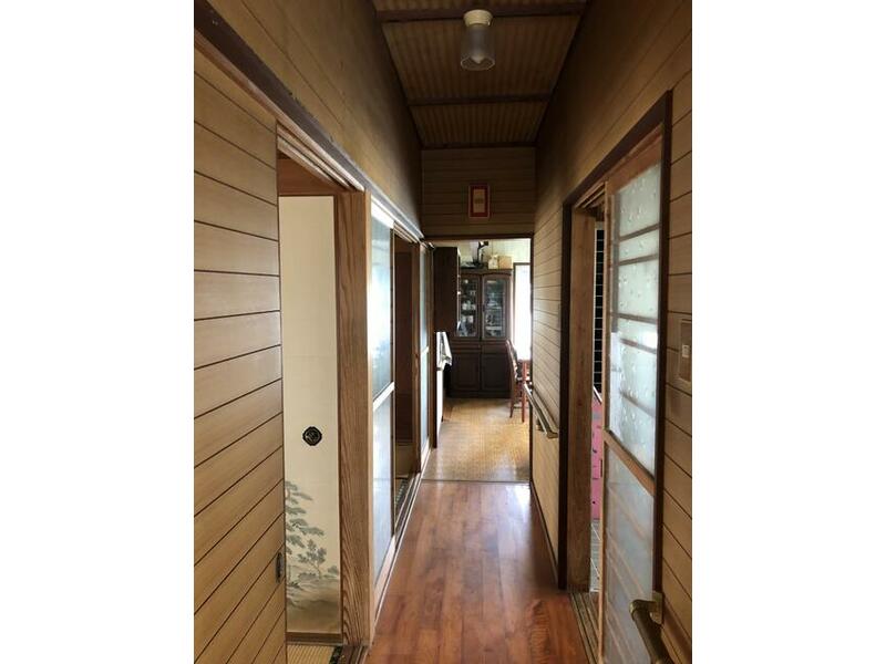 Miyakonojo City, Ima Town (Nishi-Miyakonojo Station) 2-story building 5K