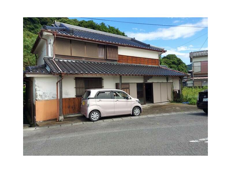 Ugi-city, Shiranui-machi, Matsiai, flat roof, 5DK

2.8 million yen