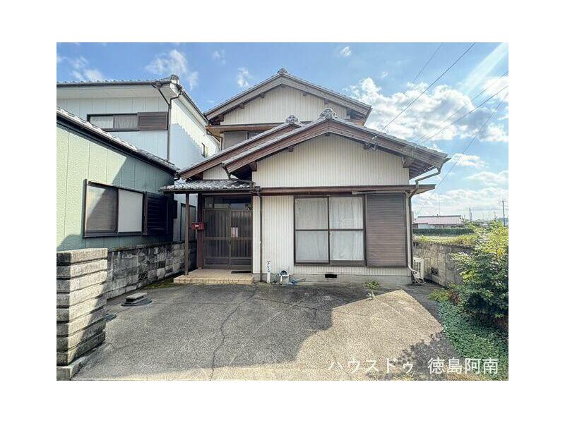 Anan City, Haragasaki Town, Iyashiki (Anan Station) 2-story 4DK