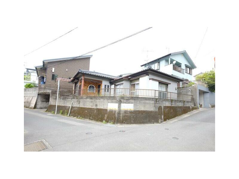 Kagoshima City, Kamitani-guchi-cho (Kamiijūin Station), single-story, 3DK