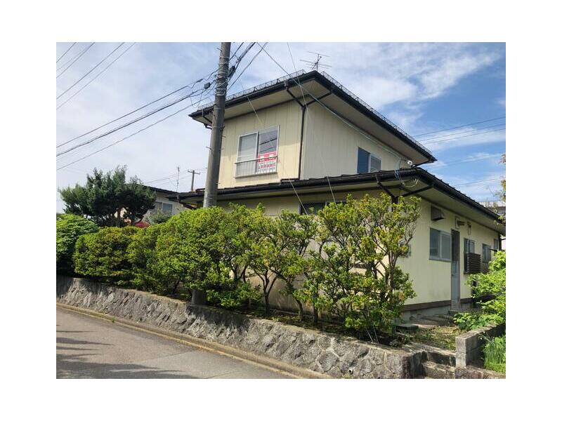 Morioka City, Nishimatsuzono 1-chome 2-story building 5DK