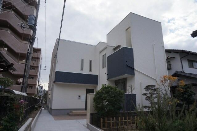 アットホーム 広島市のルーフバルコニー付き賃貸物件一覧 賃貸マンション アパート 貸家