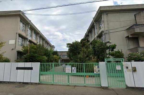 アットホーム 枚方市 津田西町３丁目 津田駅 2階建 ２ｌｄｋ 枚方市の新築一戸建て 提供元 センチュリー21株式会社不動産情報ネット香里園駅前店 一軒家 家の購入