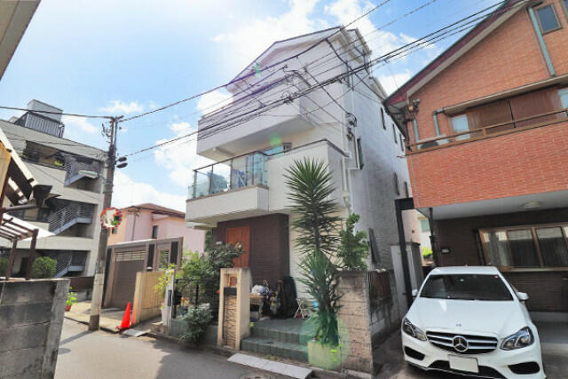 アットホーム 品川区 大崎４丁目 大崎駅 3階建 ２ｌｄｋ 品川区の中古一戸建て 提供元 大成有楽不動産販売 株 恵比寿センター 一軒家 家の購入