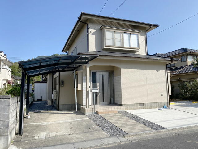 アットホーム 広島市安佐北区 安佐町大字鈴張 2階建 ５ｌｄｋ 広島市安佐北区の中古一戸建て 提供元 株 ライフプラス 一軒家 家の購入