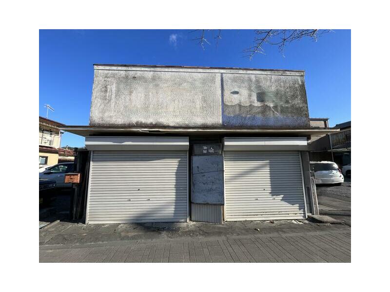 Sano-city, Sano, Japan

2.5 million yen