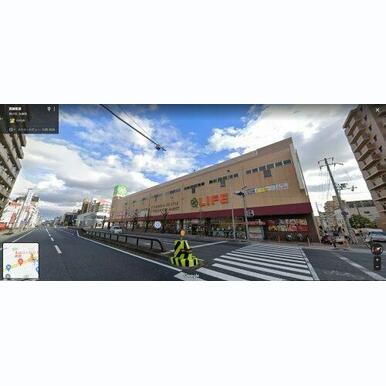 ライフ 本山店 距離:952m