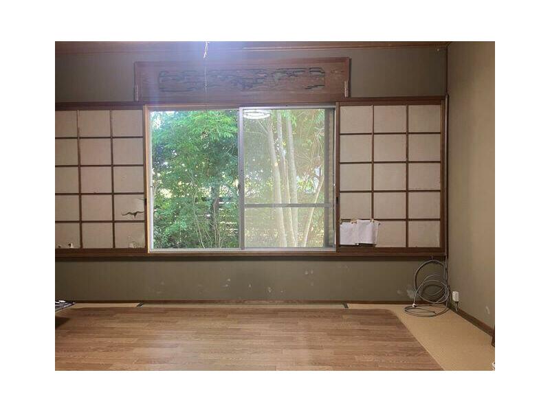 Higashiomi City, Miyakawa-cho (Asahi Otsuka Station) Single-story building 4LDK