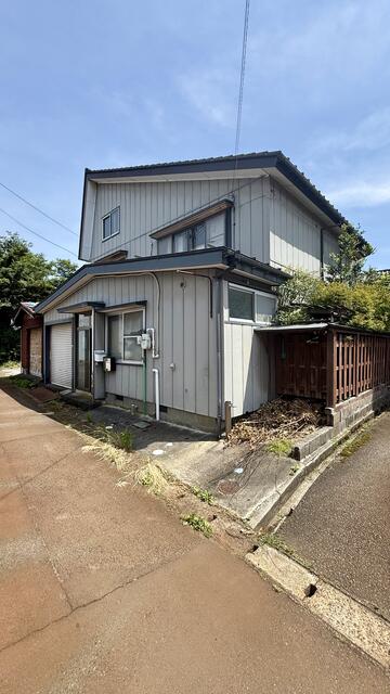 Mitsuke City, Kuzumaki 1-chome (Mitsuke Station) 3-story building 5DK