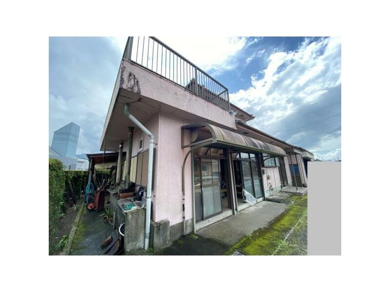 Ebino-shi, Ebino-shi Oaza-Harada （Ebino Iino station） 2F 8SDK

8,980,000 yen