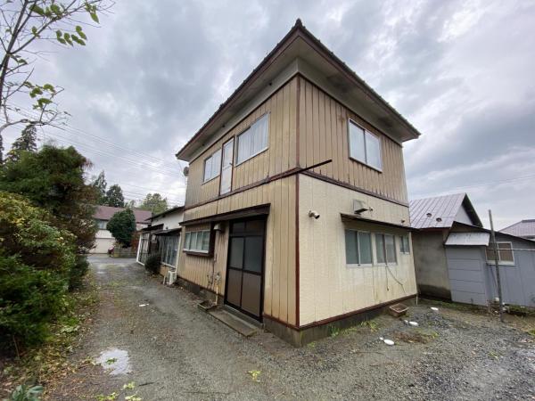 アットホーム】山本郡三種町 森岳字街道東 （森岳駅 ） 2階建
